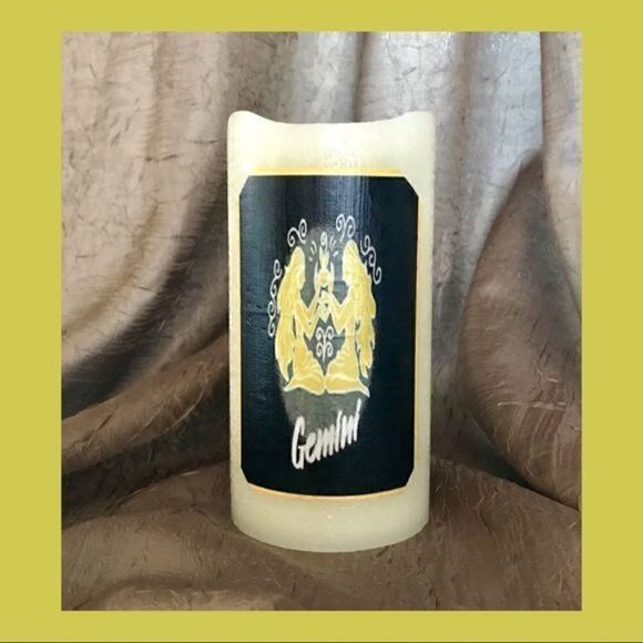 Other - *30off3* NWOT. Gemini ♊️ Zodiac Flameless Candle with Timer